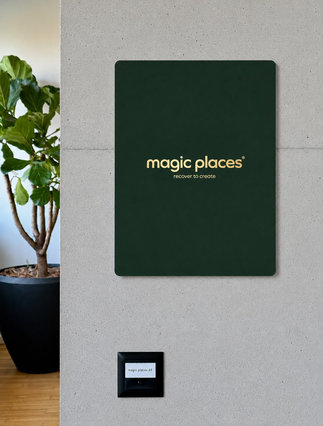 Eingang der magic places Recovery Lounge in Sursee